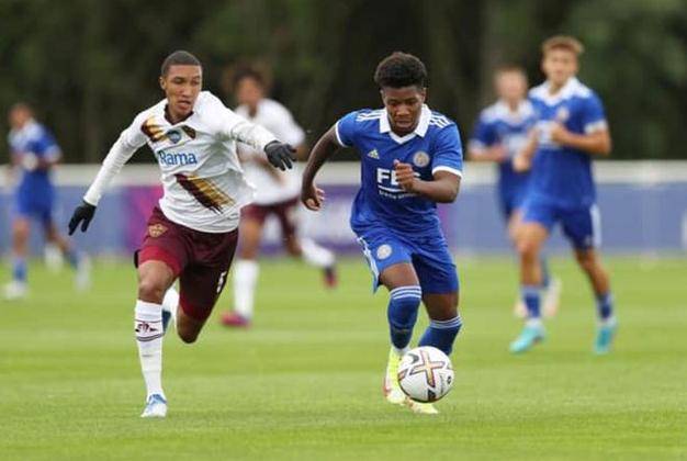 今夜亚冠焦点战,阿贾克斯更衣室发声,质疑声仍在,数据趋势出现新变化 今夜亚冠焦点战,阿贾克斯更衣室发声,质疑声仍在,数据趋势出现新变化